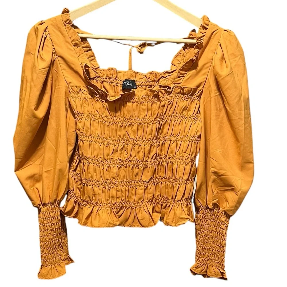 Milk & Honey NWT Smocked Crop Yellow Blouse Size Large